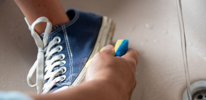 Comparing the cost and quality of doorstep shoe cleaning services in Delhi NCR
